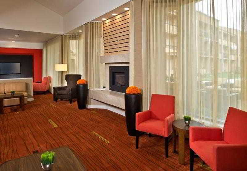 هتل Courtyard By Marriott Raleigh Cary