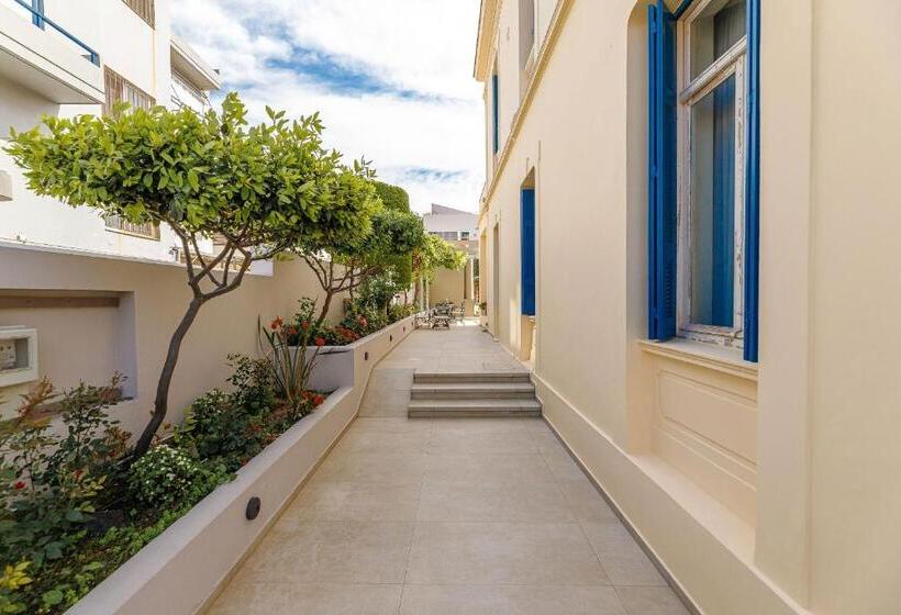 ホテル Creta Elena