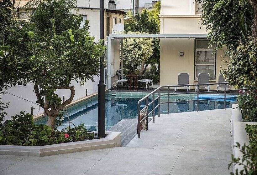 ホテル Creta Elena