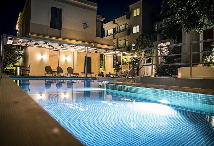 ホテル Creta Elena