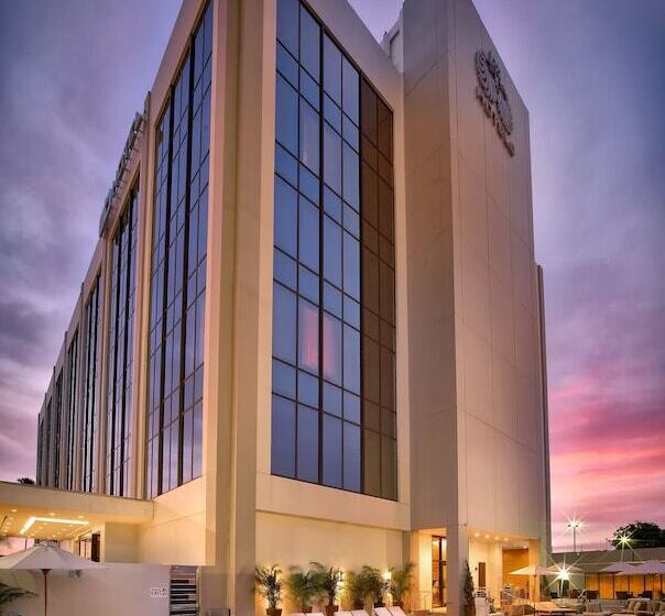 Eb Hotel Miami Airport