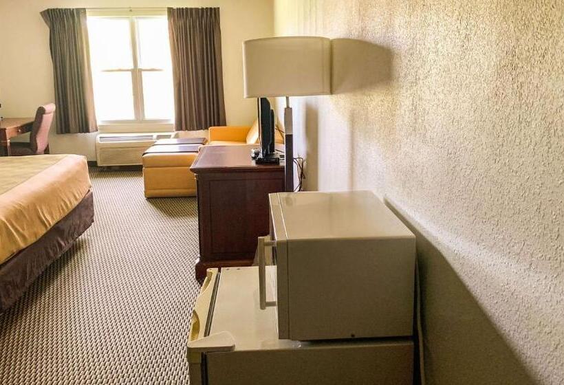 فندق Royal Inn Rockville