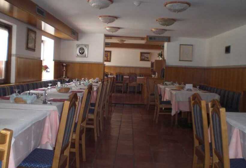 בית מלון כפרי Edelweiss