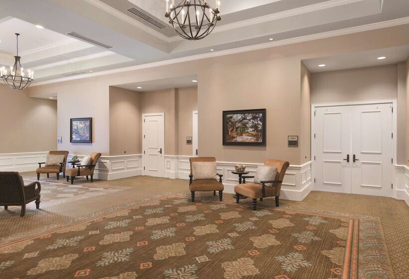 호텔 Embassy Suites By Hilton Savannah Historic District