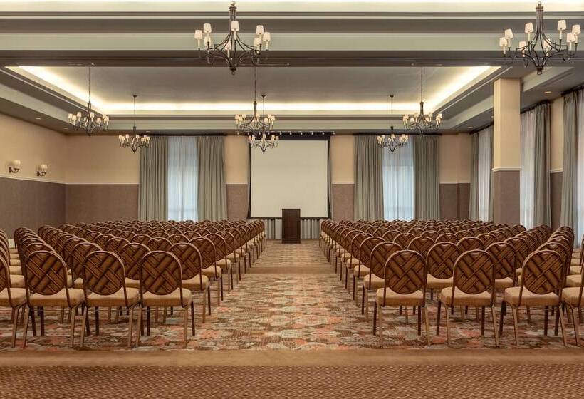 호텔 Embassy Suites By Hilton Savannah Historic District