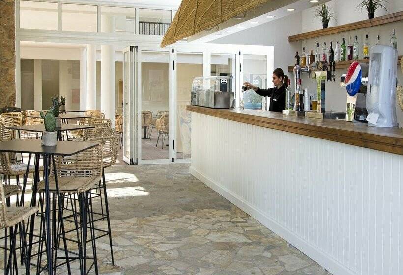 Отель Ereza Mar - Adults Only