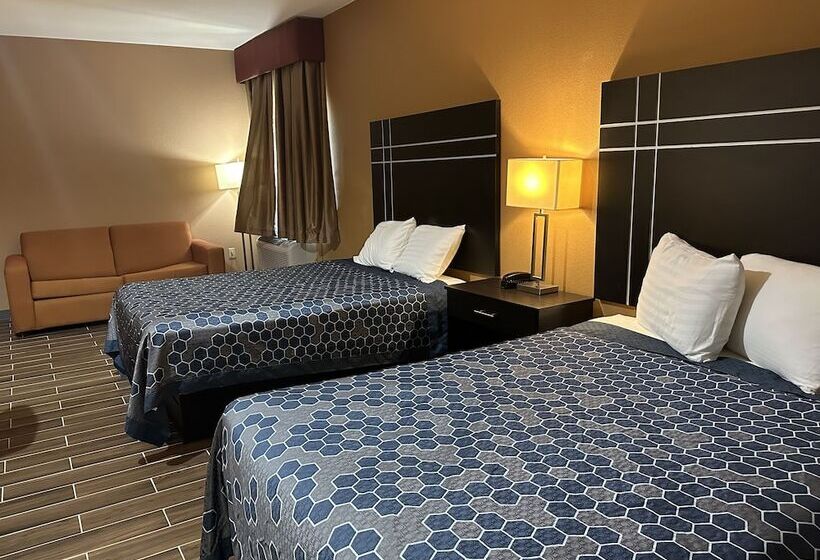 Отель Executive Inn & Suites