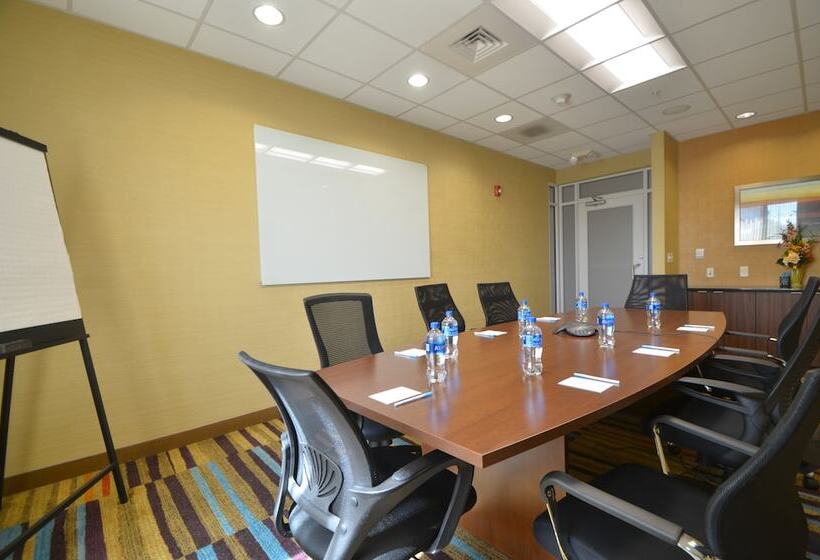 فندق Fairfield Inn & Suites By Marriott Chincoteague Island Waterfront