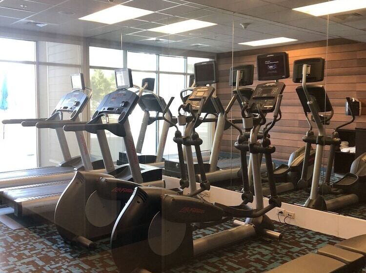 فندق Fairfield Inn & Suites By Marriott Chincoteague Island Waterfront