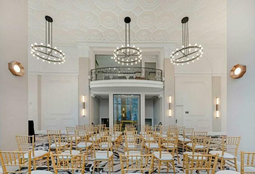 فندق Flor Tampa Downtown, Tapestry Collection By Hilton