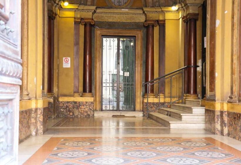 בית מלון כפרי Florea Palace