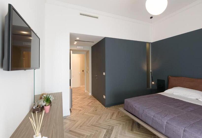 בית מלון כפרי Florea Palace