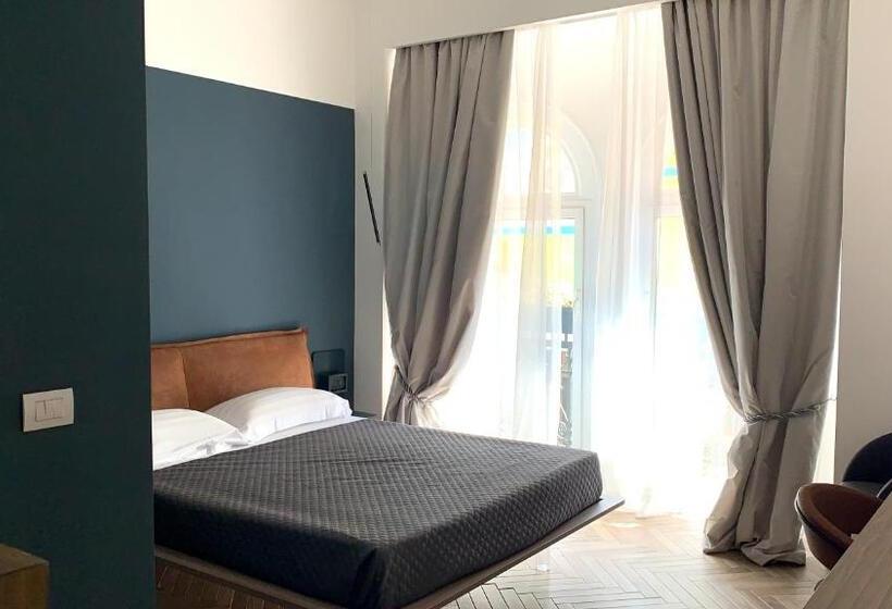 בית מלון כפרי Florea Palace