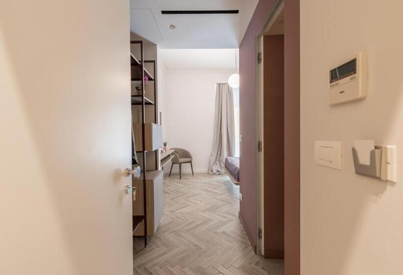 בית מלון כפרי Florea Palace