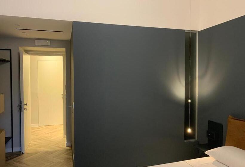 בית מלון כפרי Florea Palace