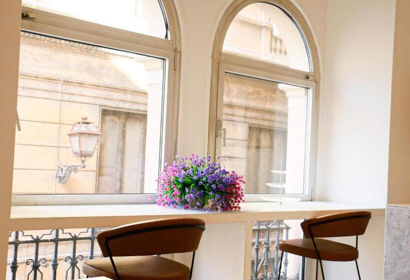 בית מלון כפרי Florea Palace