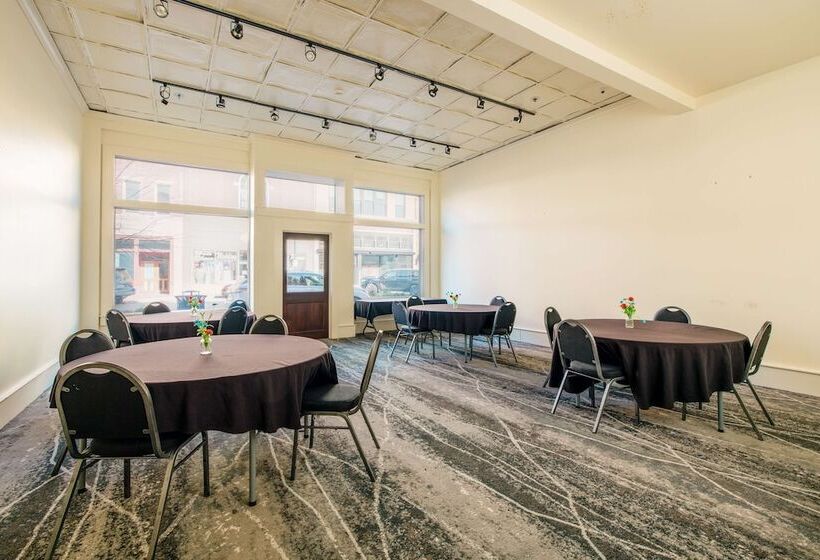 酒店 Florence, Tapestry Collection By Hilton