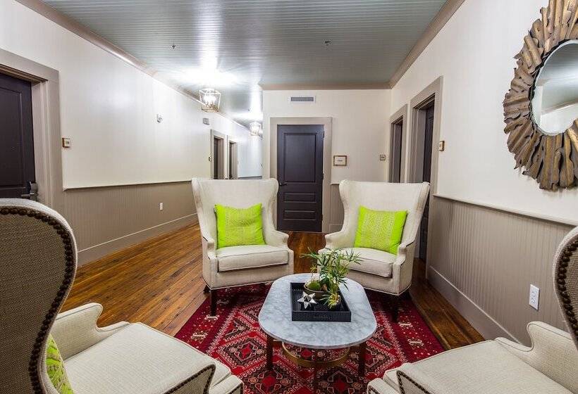 فندق Florence, Tapestry Collection By Hilton