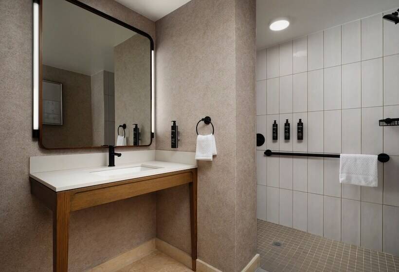 فندق Flor Tampa Downtown, Tapestry Collection By Hilton