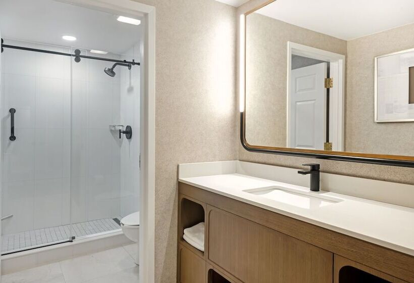 فندق Flor Tampa Downtown, Tapestry Collection By Hilton