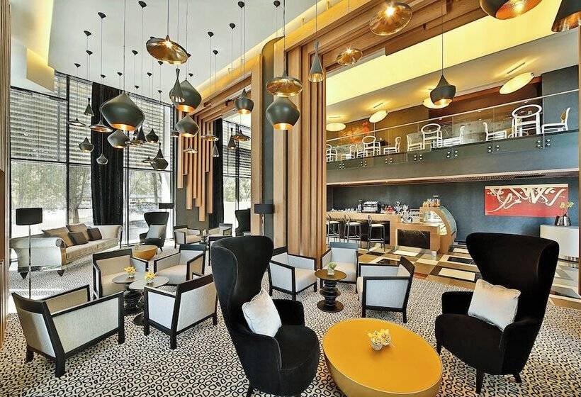 هتل Four Points By Sheraton Doha