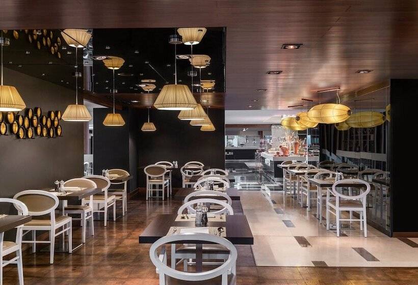 هتل Four Points By Sheraton Doha