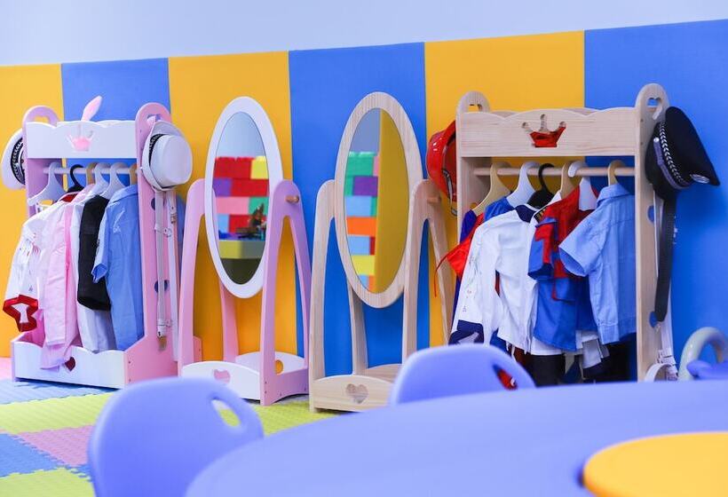 Hotel Four Points By Sheraton Hainan, Sanya