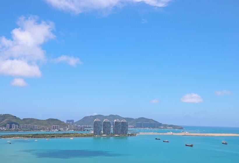 בית מלון כפרי Four Points By Sheraton Hainan, Sanya