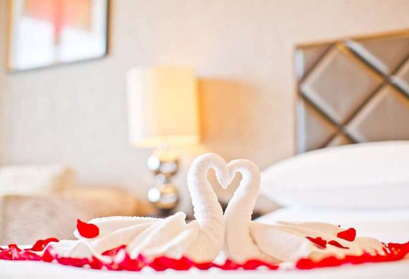 בית מלון כפרי Four Points By Sheraton Hainan, Sanya