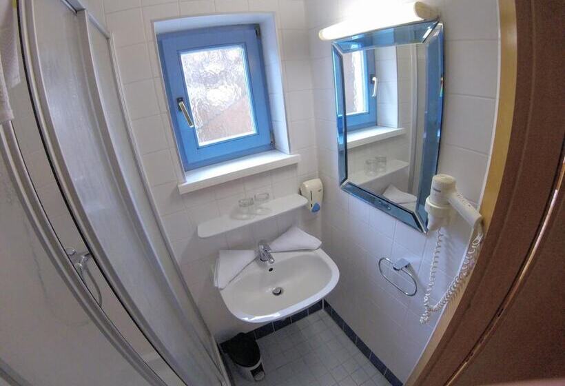 Отель Gasthof Bokan