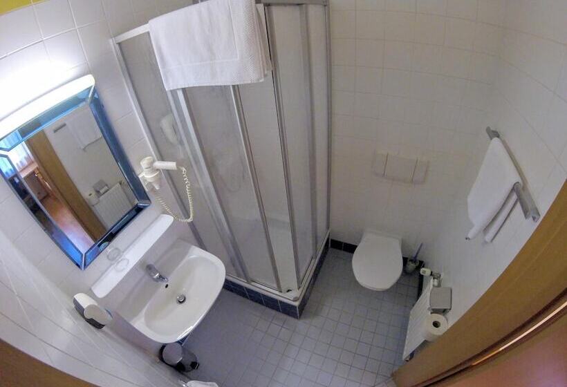 Отель Gasthof Bokan