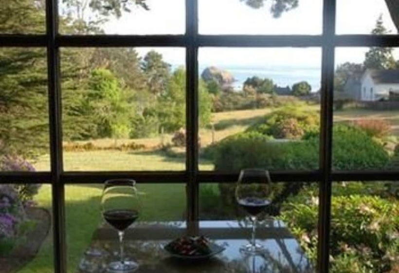 בית מלון כפרי Scp Mendocino Inn And Farm