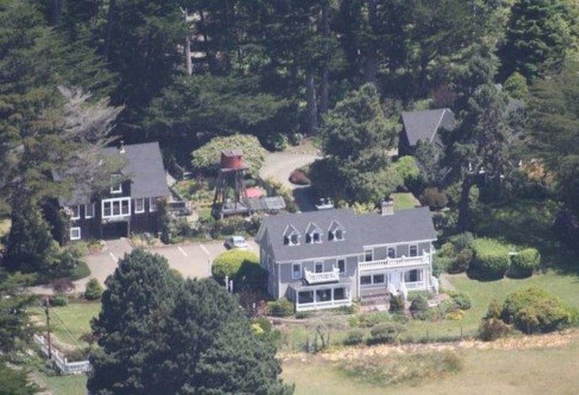 בית מלון כפרי Scp Mendocino Inn And Farm