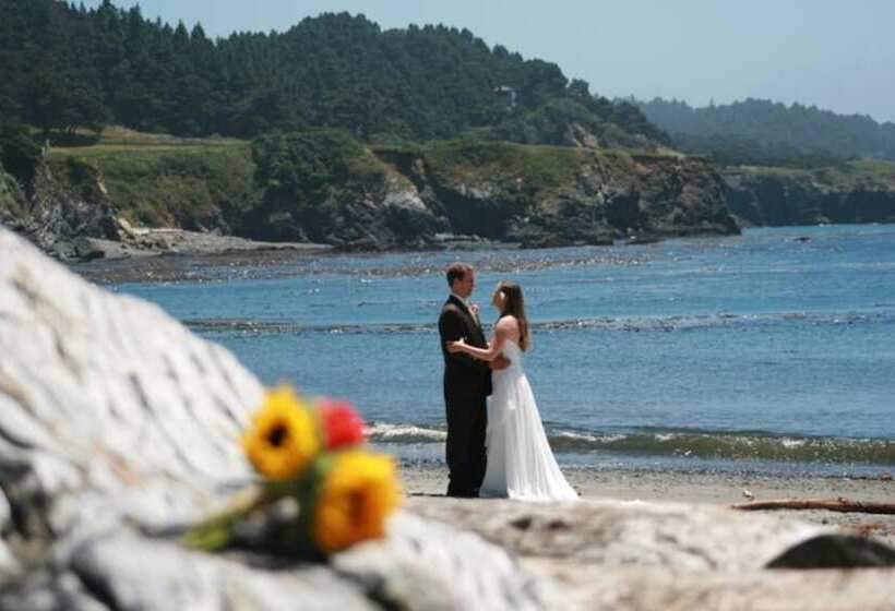 בית מלון כפרי Scp Mendocino Inn And Farm