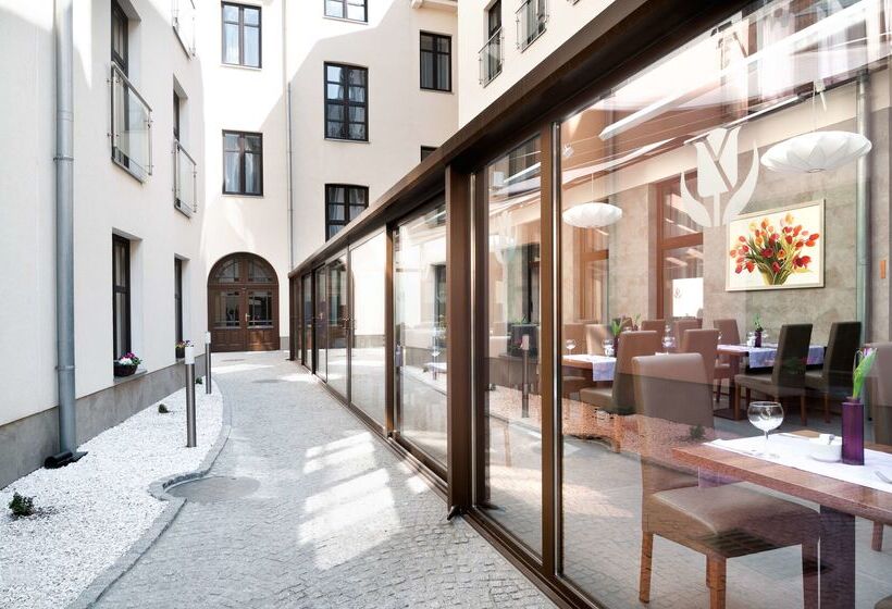 هتل Golden Tulip Krakow City Center