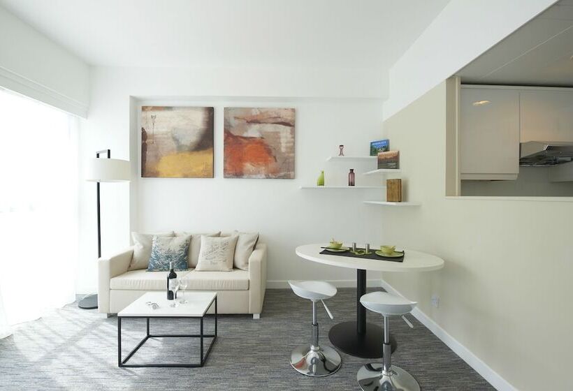 هتل Grand Bay View