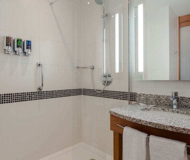 Отель Hampton By Hilton Amsterdam Airport Schiphol