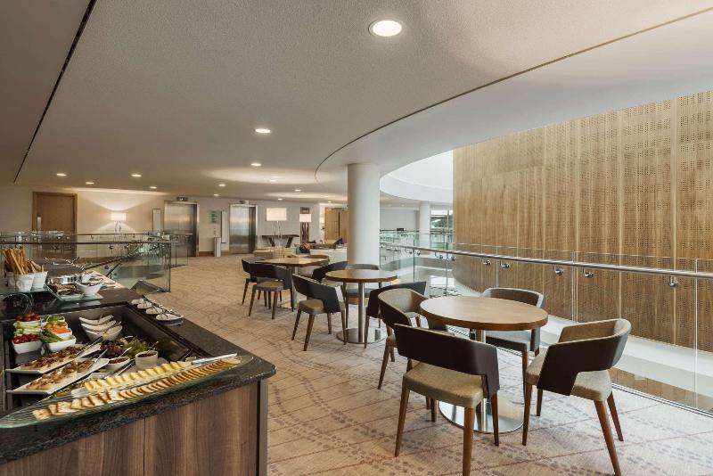 Отель Hilton At St George S Park, Burton Upon Trent