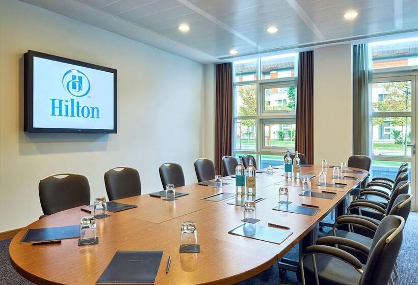 Отель Hilton At St George S Park, Burton Upon Trent