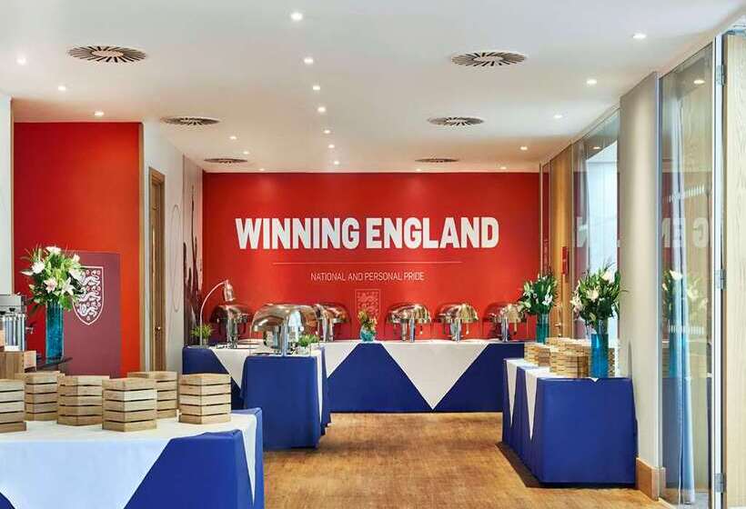 Отель Hilton At St George S Park, Burton Upon Trent