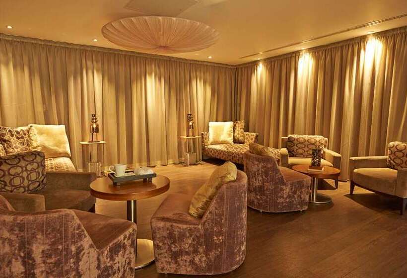 Отель Hilton At St George S Park, Burton Upon Trent