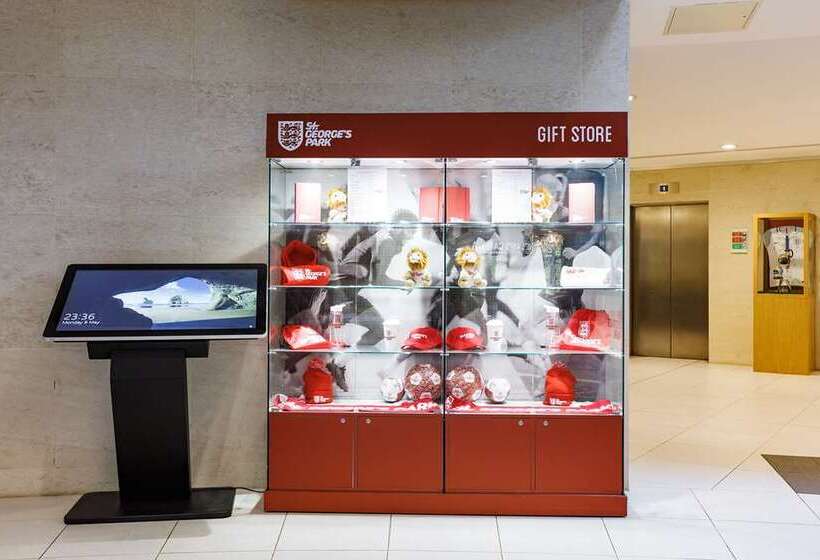 Отель Hilton At St George S Park, Burton Upon Trent