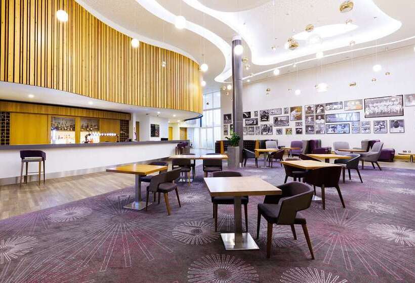 Отель Hilton At St George S Park, Burton Upon Trent
