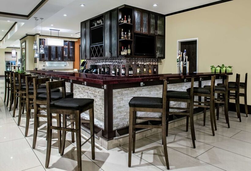 酒店 Hilton Garden Inn Victoria