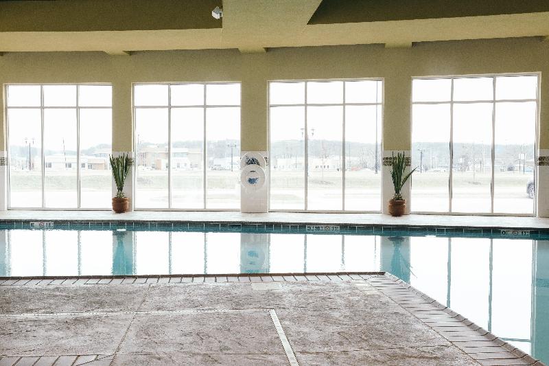 בית מלון כפרי Holiday Inn And Suites East Peoria, An Ihg