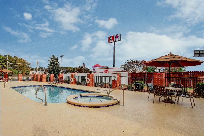 فندق Holiday Inn Express Savannah South I 95 Richmond Hill, An Ihg