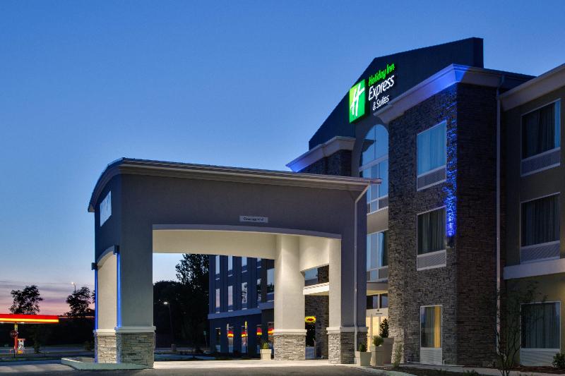 בית מלון כפרי Holiday Inn Express & Suites Carlisle, An Ihg