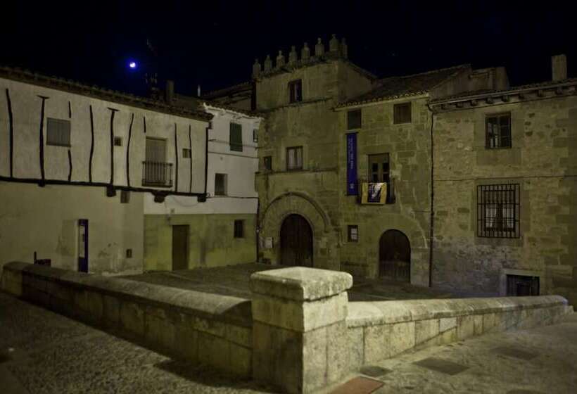 בית מלון כפרי Hospederia Porta Coeli