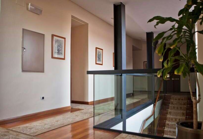 בית מלון כפרי Hospederia Porta Coeli