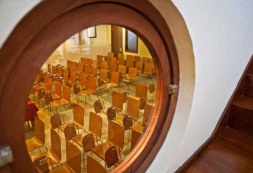 בית מלון כפרי Hospederia Porta Coeli